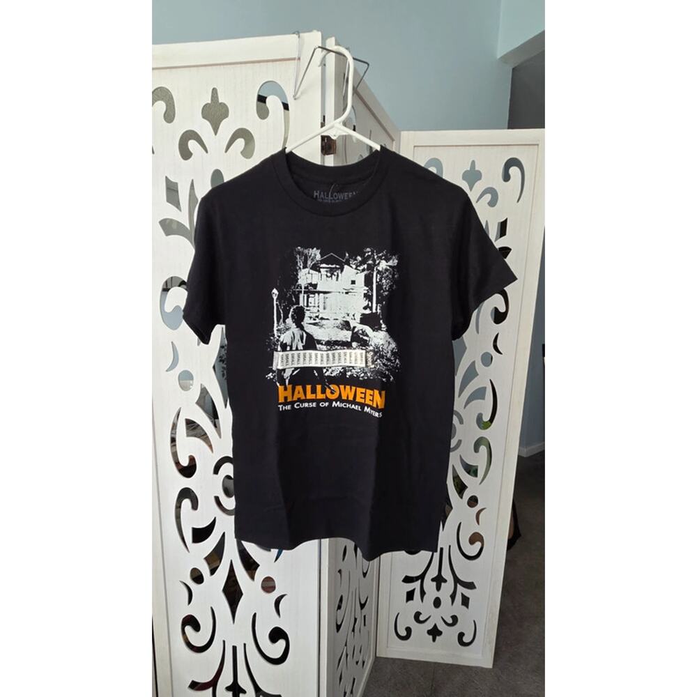 Halloween Curse of Michael Myers Graphic Tee Black Horror Shirt Small NWT